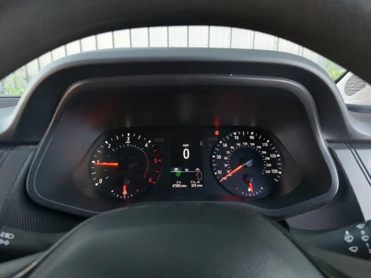 2022-renault-trafic-20dci-ll30-150-business-big-18