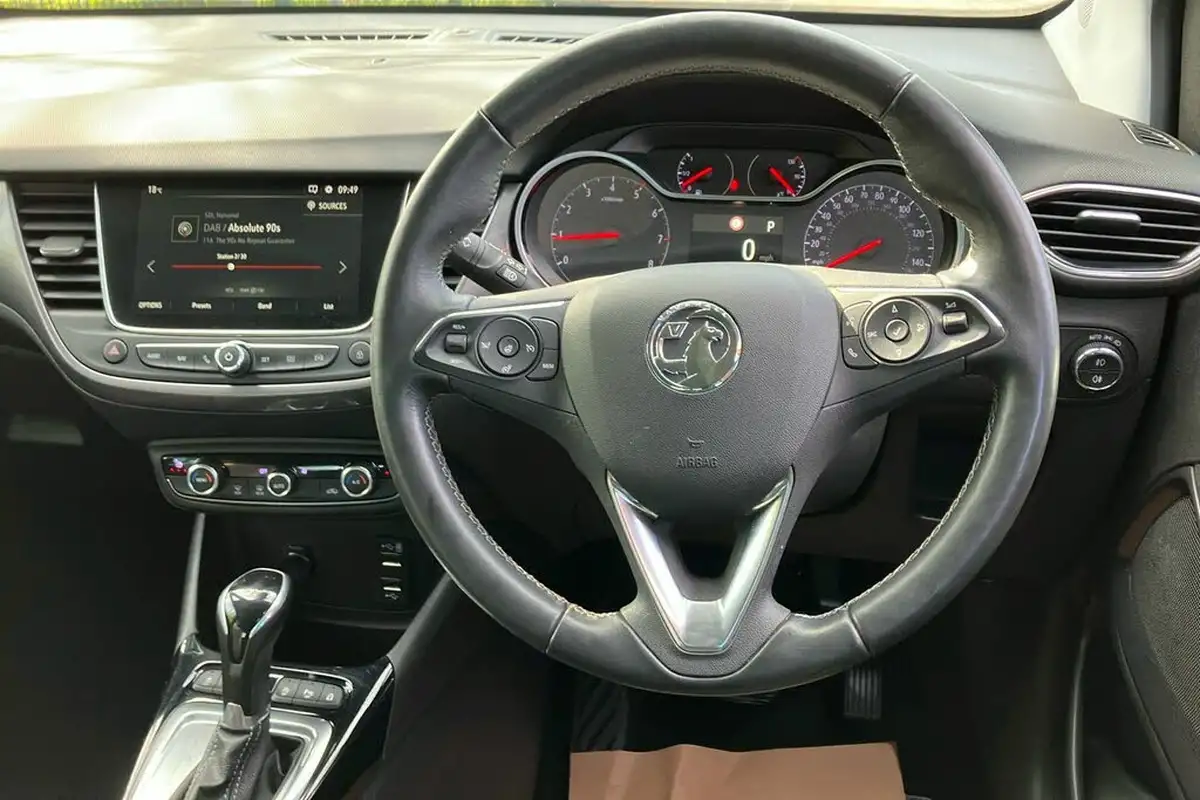 2021-vauxhall-crossland-12-ultimate-nav-auto-big-12
