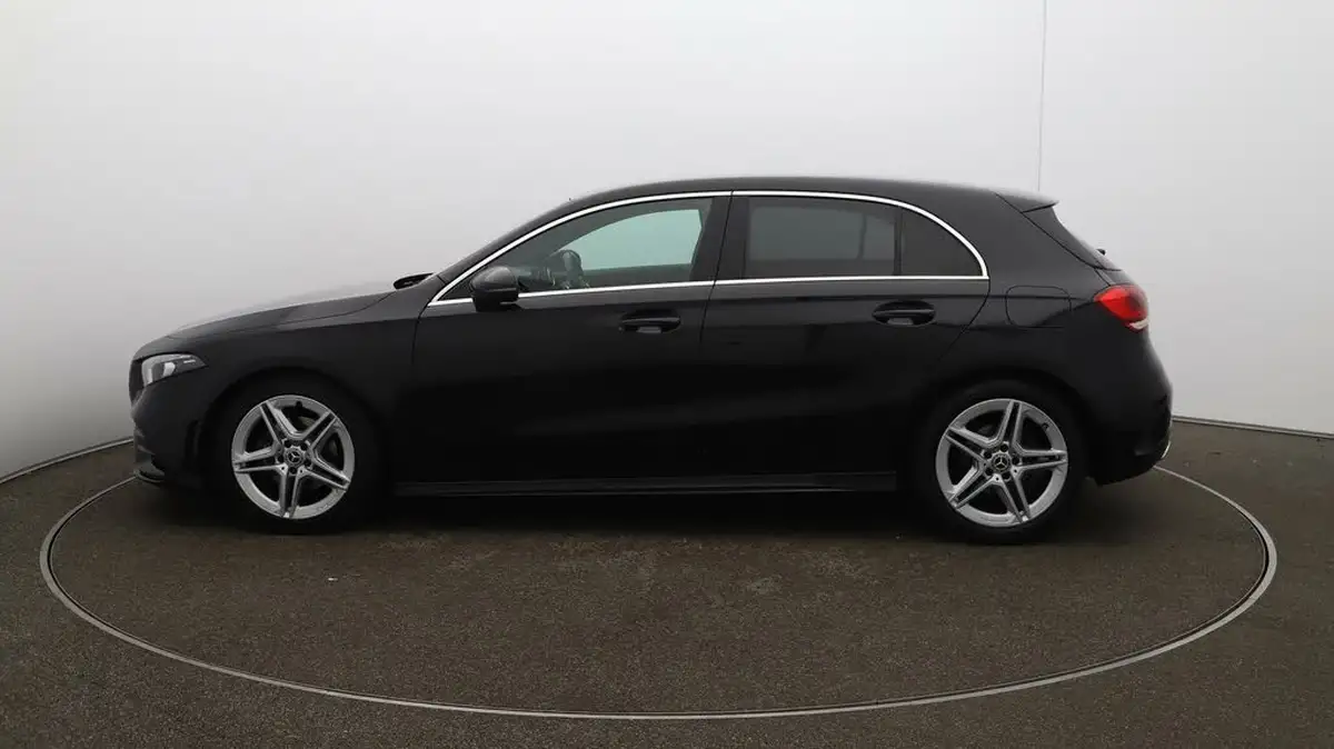 2020-mercedes-benz-a-class-13-a180-amg-line-executive-hatchback-5d-7g-dct-big-55