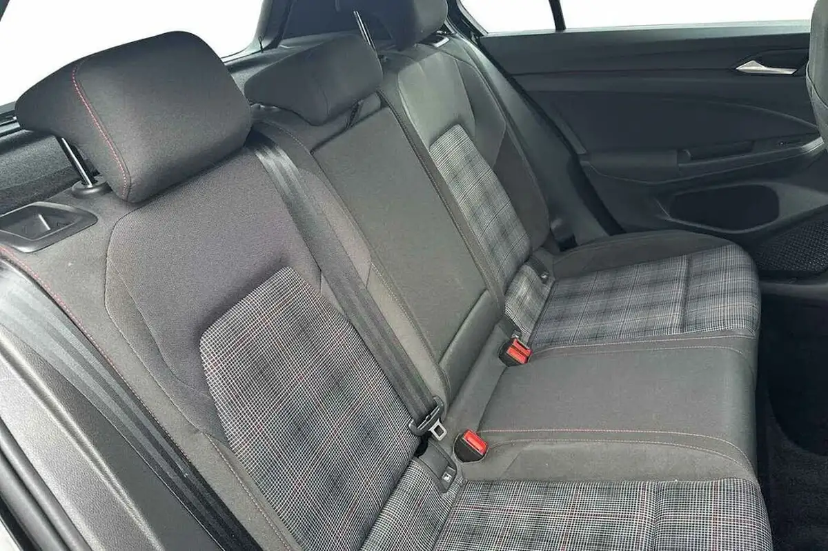 2021-volkswagen-golf-20-tsi-gti-dsg-big-7