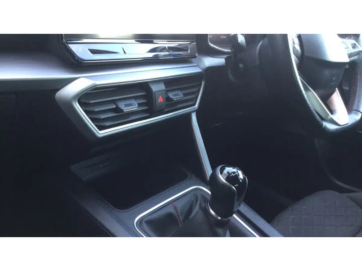 2020-seat-leon-15-tsi-evo-fr-130ps-hatchback-big-20
