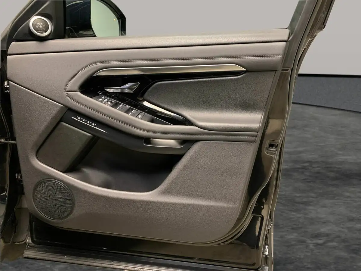 2022-land-rover-range-rover-evoque-20-p250-r-dynamic-se-big-29