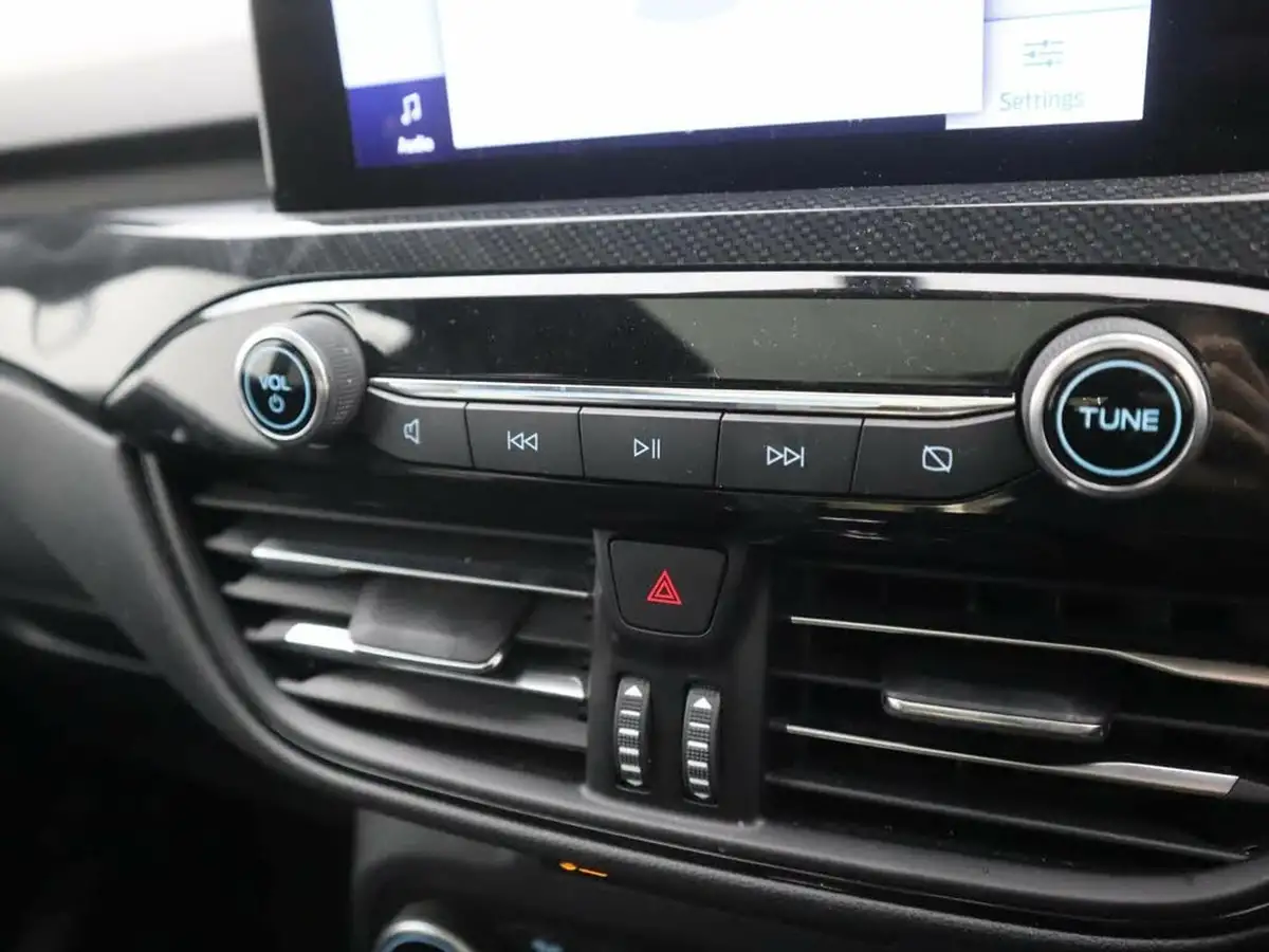 2024-ford-kuga-15t-black-package-edition-big-22