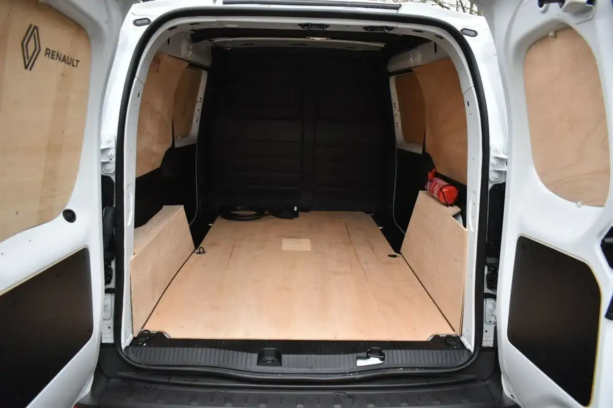 2024-renault-kangoo-e-ll21-e-tech-advance-rc-panel-big-40