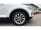 2022-volkswagen-t-roc-15-tsi-style-hatchback-5d-small-4