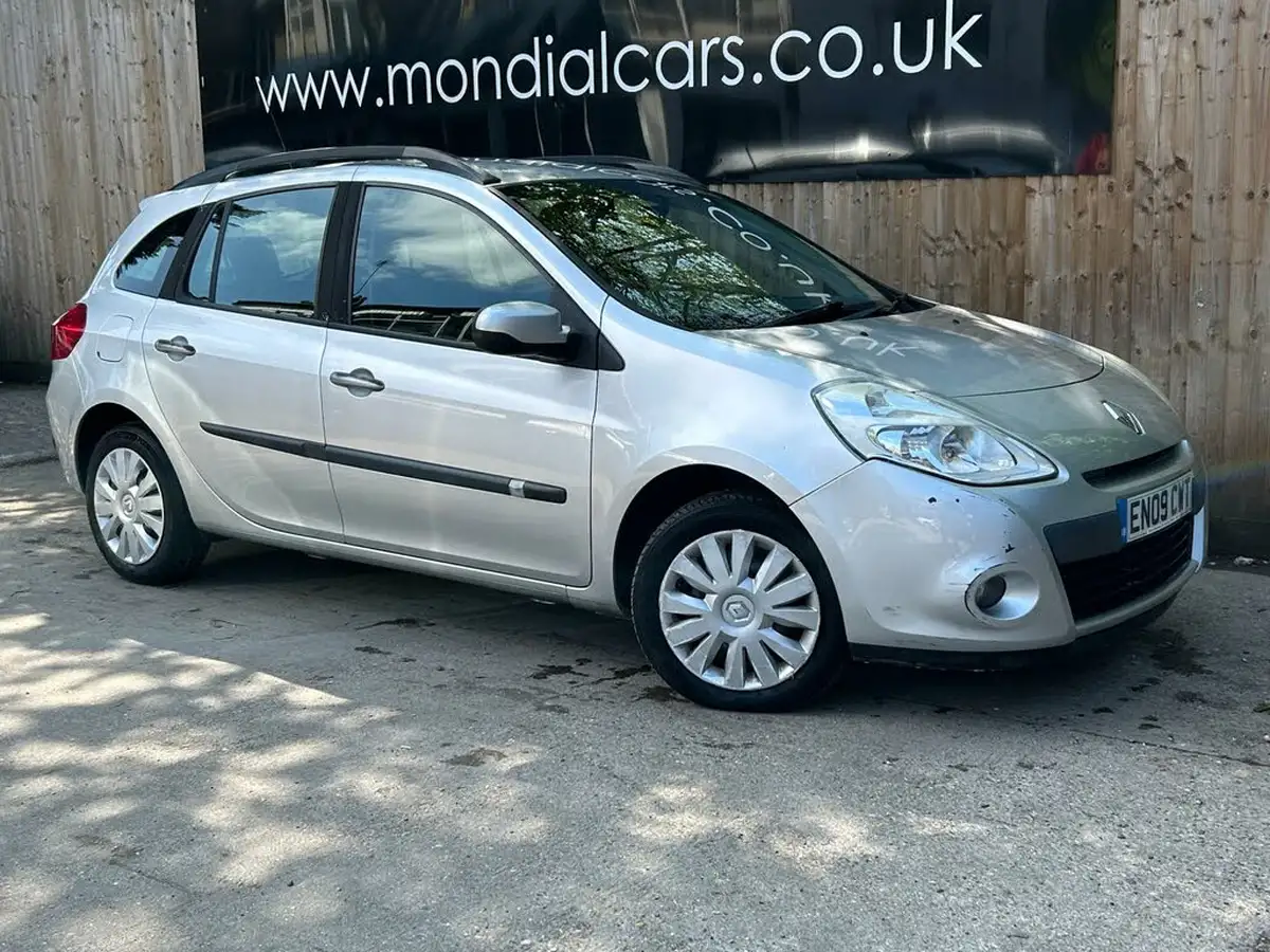 2009-renault-clio-12-expression-16v-75bhp-ac-estate-big-9