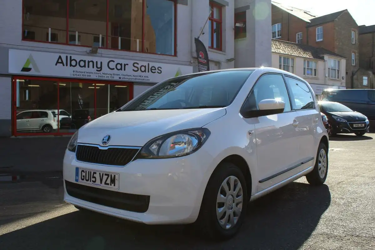 2015-skoda-citigo-10-se-5d-big-5