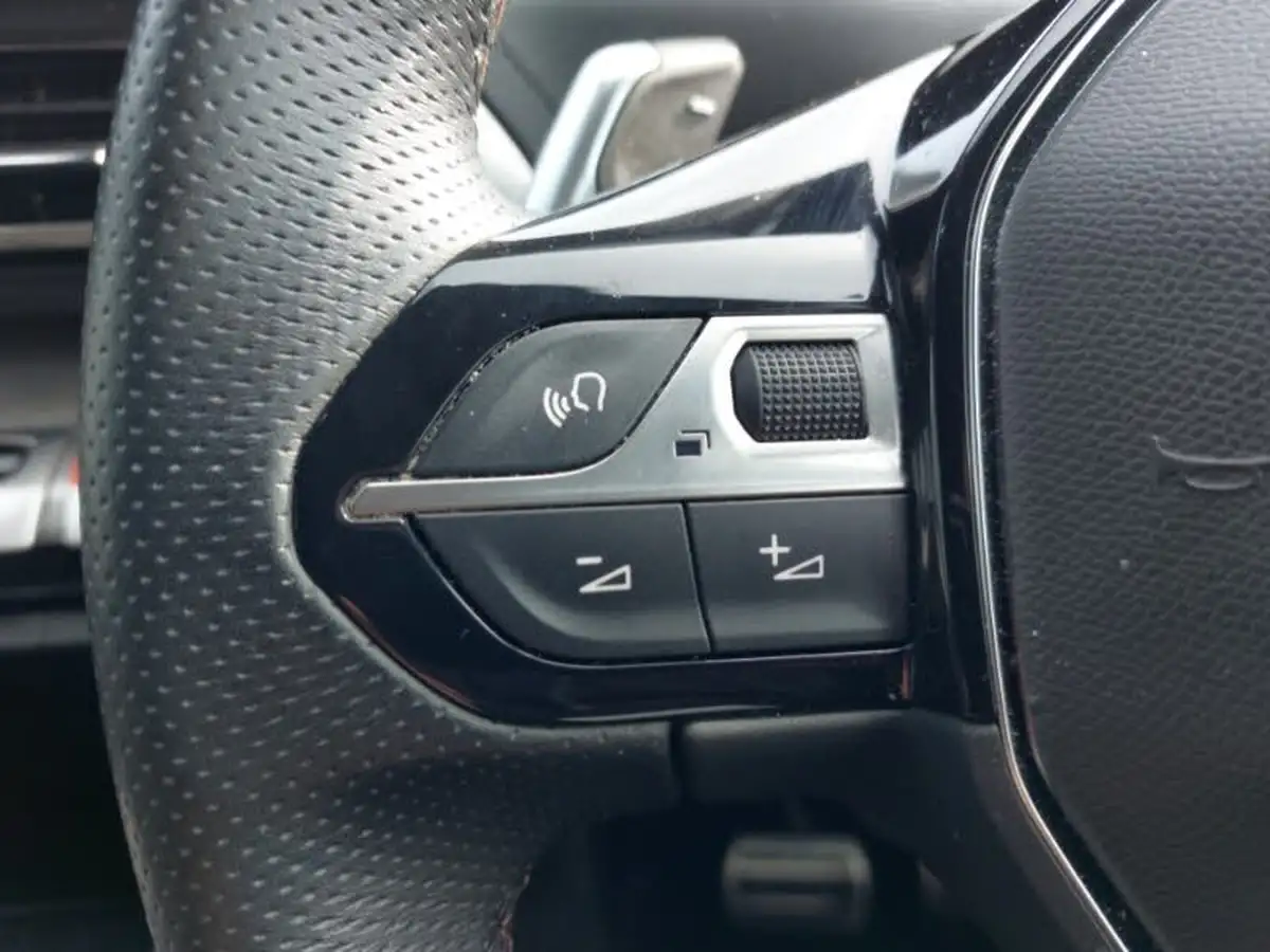 2022-peugeot-3008-suv-16-puretech-gt-premium-225bhp-hybrid-e-eat8-big-11