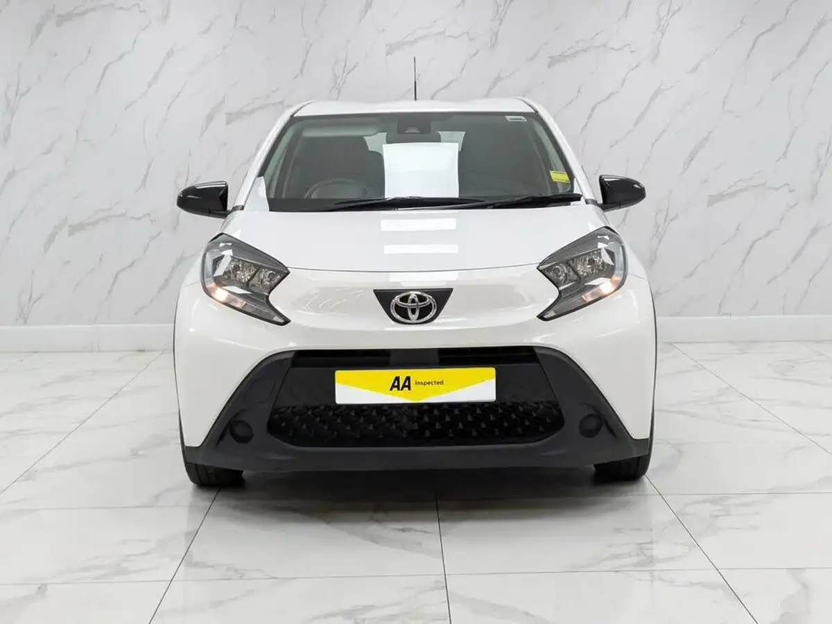 2023-toyota-aygo-x-10-vvt-i-pure-big-2