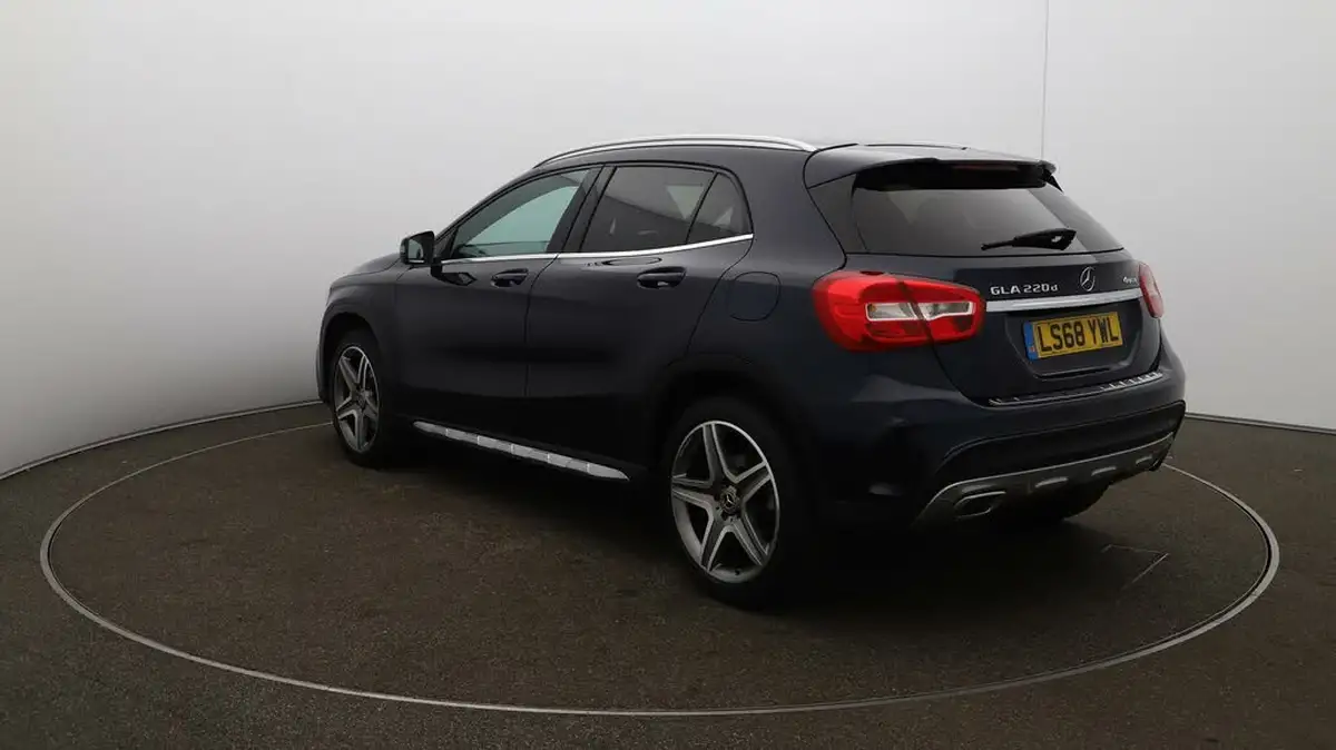 2018-mercedes-benz-gla-class-21d-gla-220d-amg-line-177ps-ss-big-54