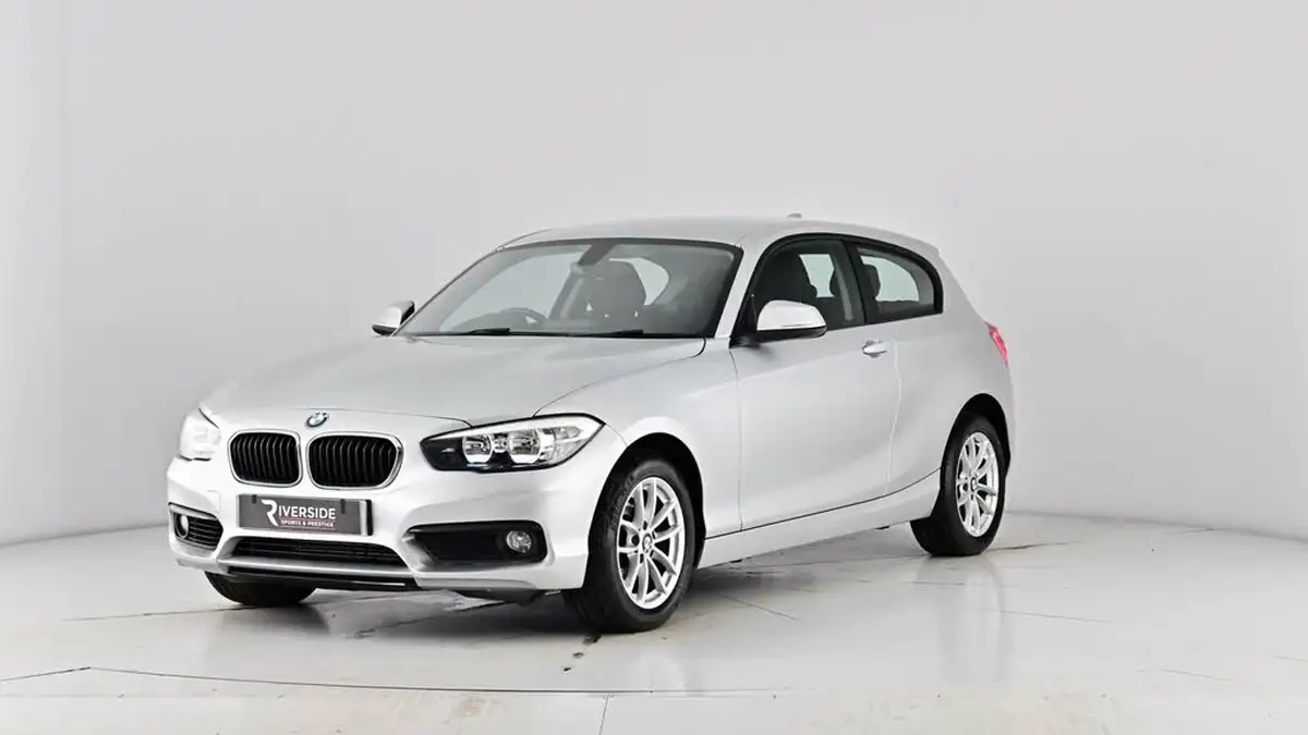 2017-bmw-1-series-20td-118d-se-3d-big-50