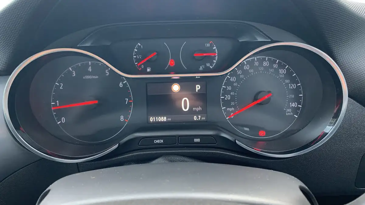 2020-vauxhall-crossland-x-12-elite-nav-130ps-turbo-auto-big-12