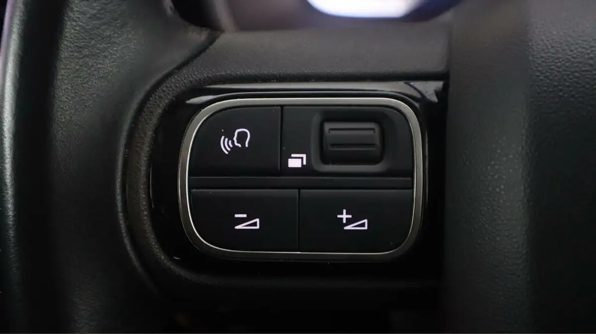 2019-citroen-c5-aircross-12-puretech-flair-plus-big-22