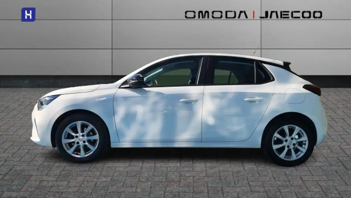 2022-vauxhall-corsa-12i-design-big-4