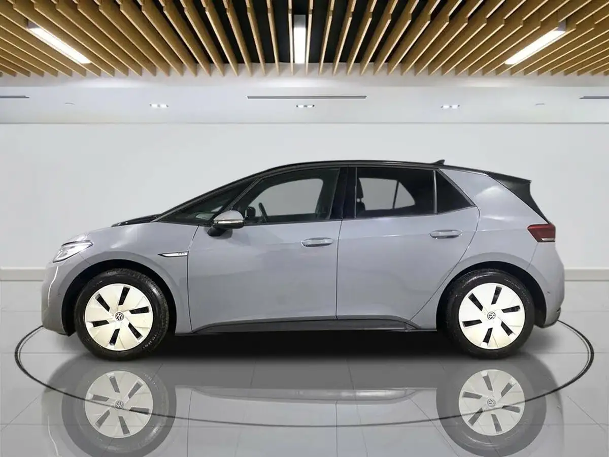 2022-volkswagen-id3-e-family-204ps-performance-big-3