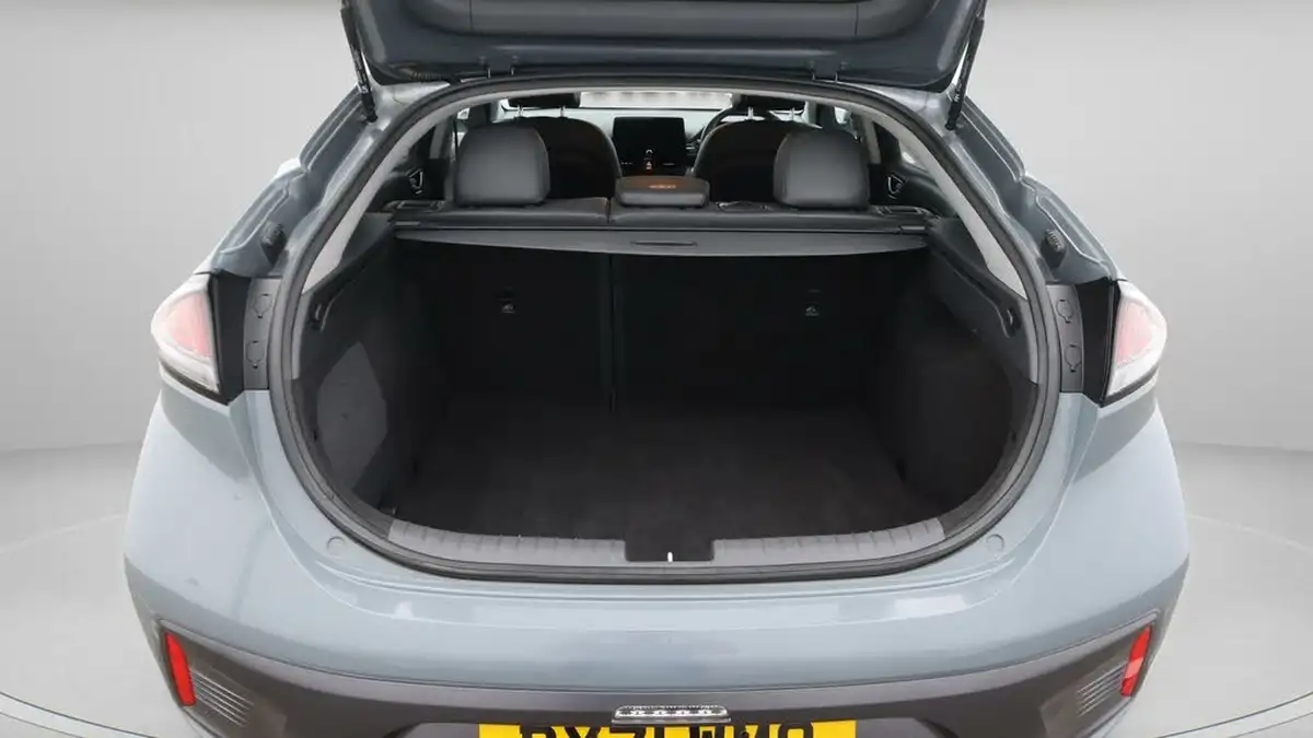 2021-hyundai-ioniq-16-gdi-premium-se-hybrid-big-17