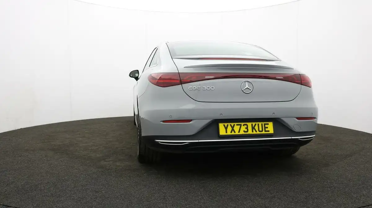 2023-mercedes-benz-eqe-e-eqe-300-sport-edition-big-24