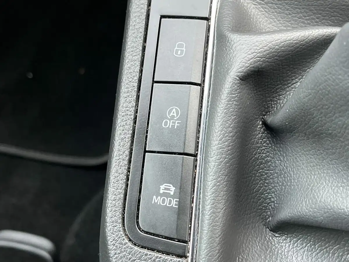 2021-seat-ibiza-10-tsi-fr-sport-95ps-big-21