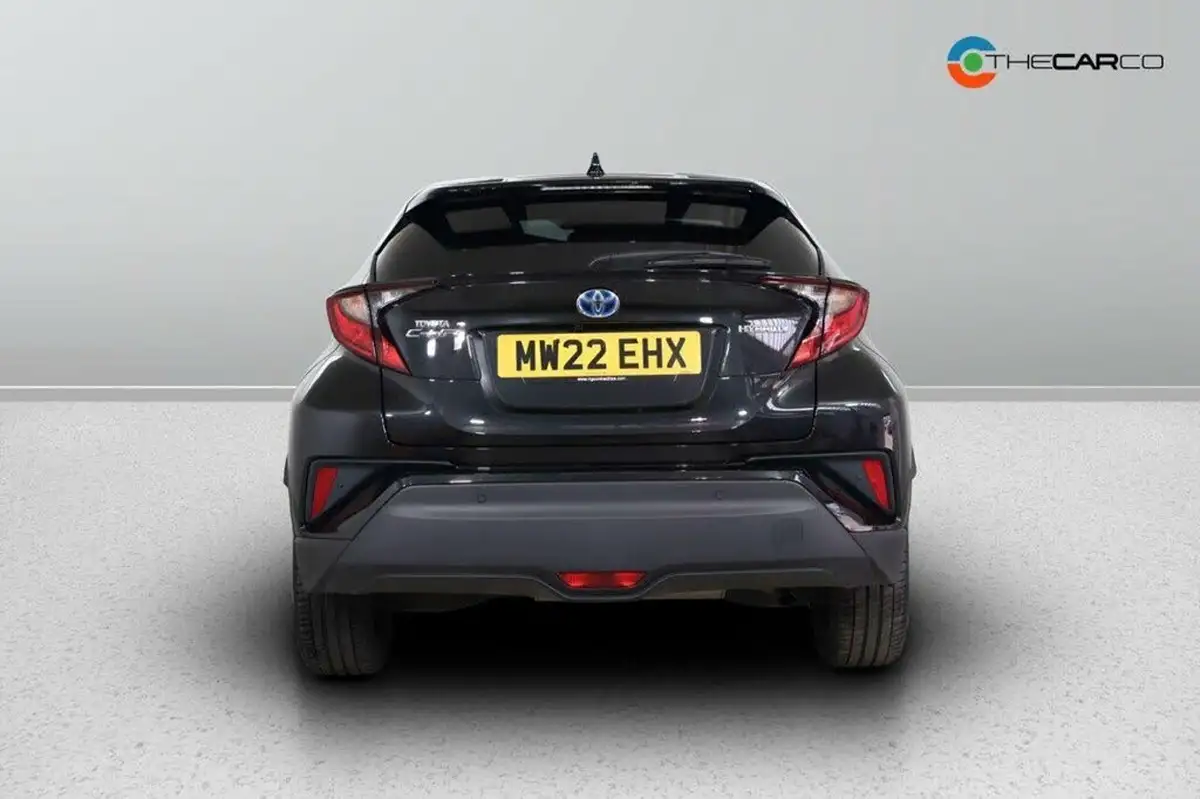 2022-toyota-c-hr-18-vvt-i-design-big-5