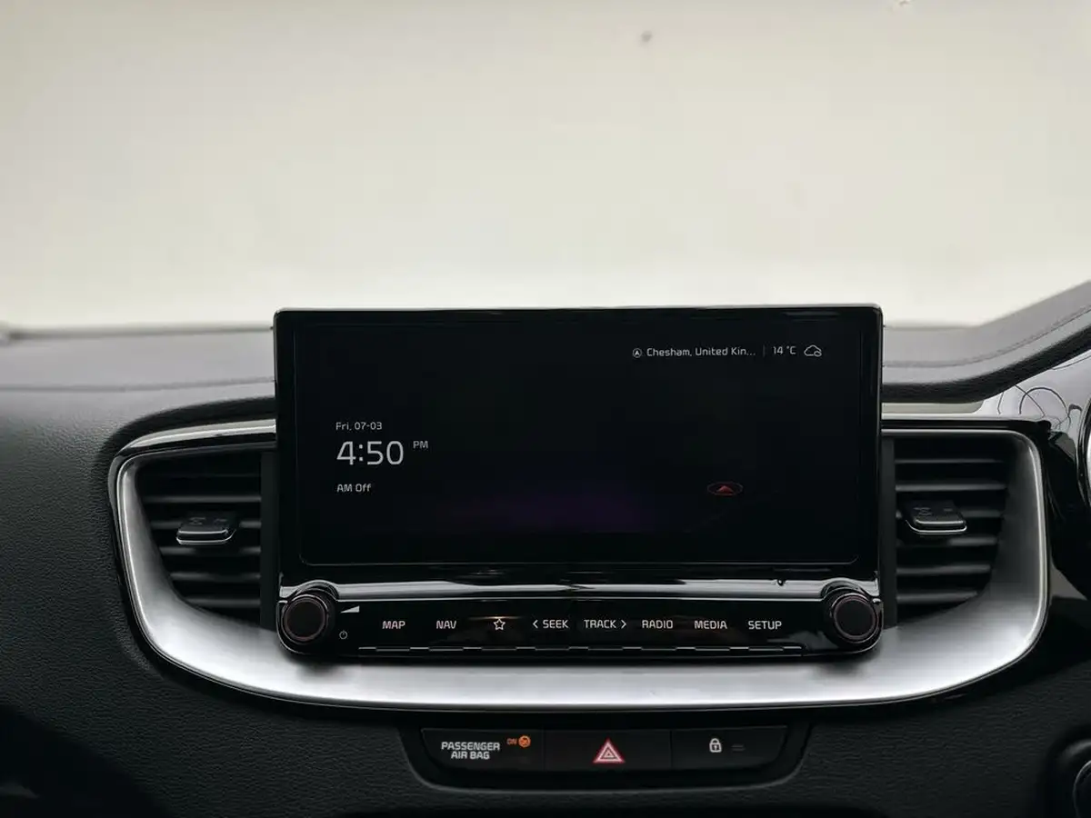 2022-kia-xceed-16-gdi-3-big-33