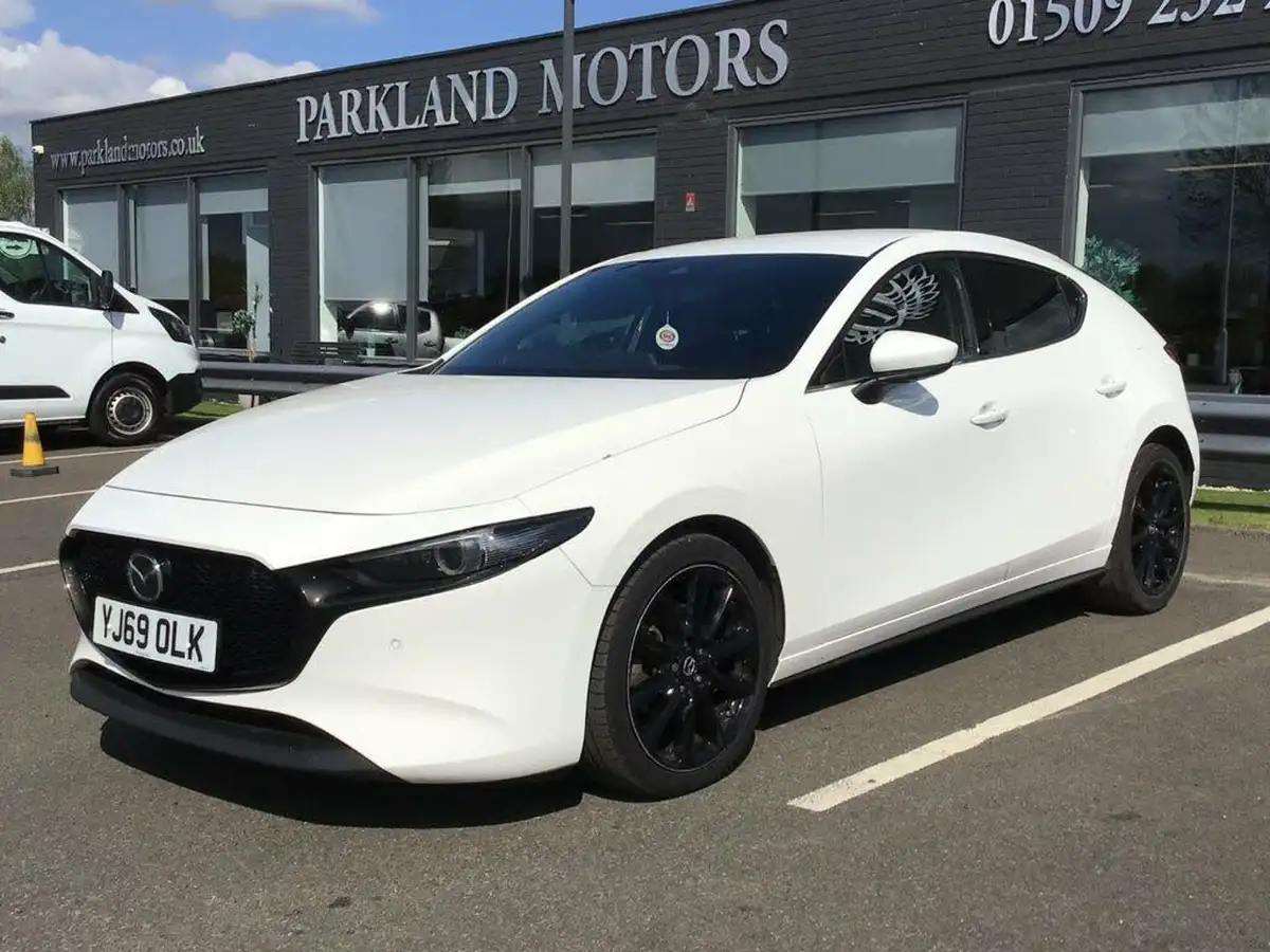 2019-mazda-mazda3-20-sport-lux-180ps-hatchback-5d-big-2