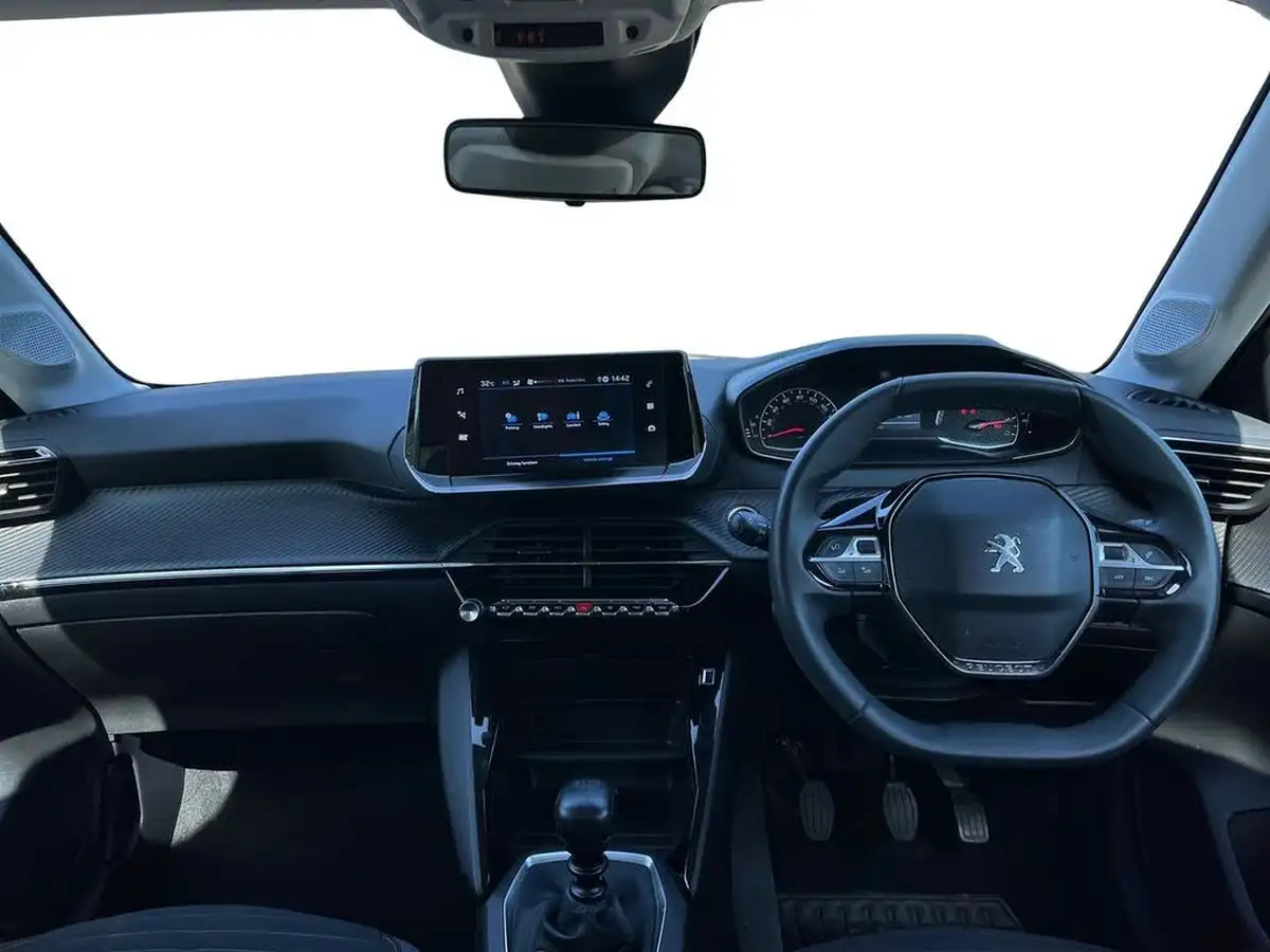 2022-peugeot-208-12-puretech-active-premium-100bhp-big-5