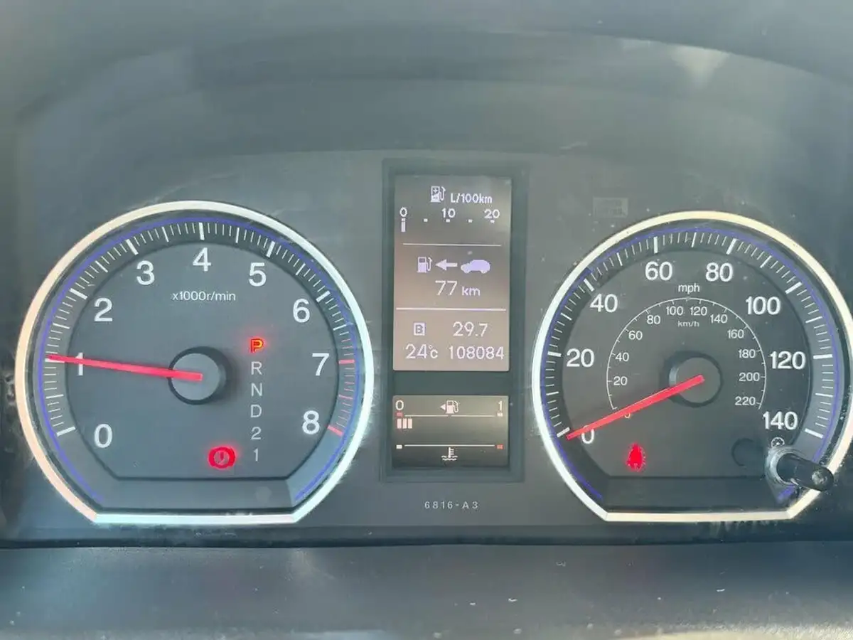 2010-honda-cr-v-big-9