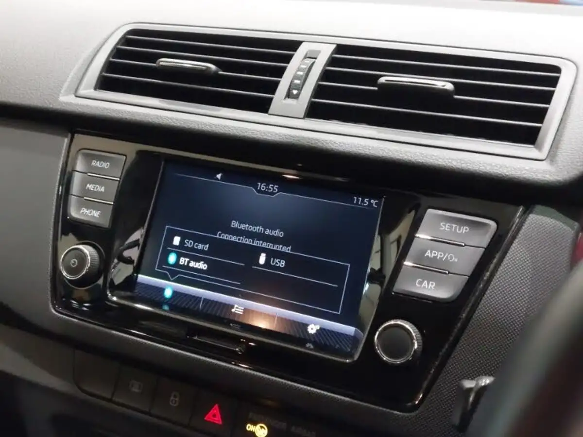 2021-skoda-fabia-10-tsi-colour-edition-95ps-big-12