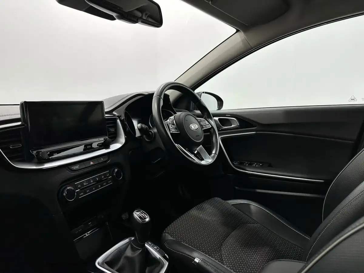 2019-kia-ceed-16crdi-3-sportswagon-big-26