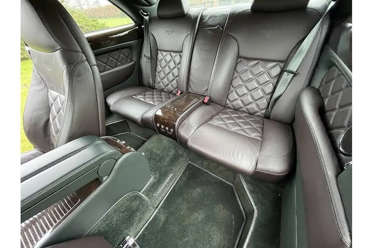 2008-bentley-brooklands-675-big-18