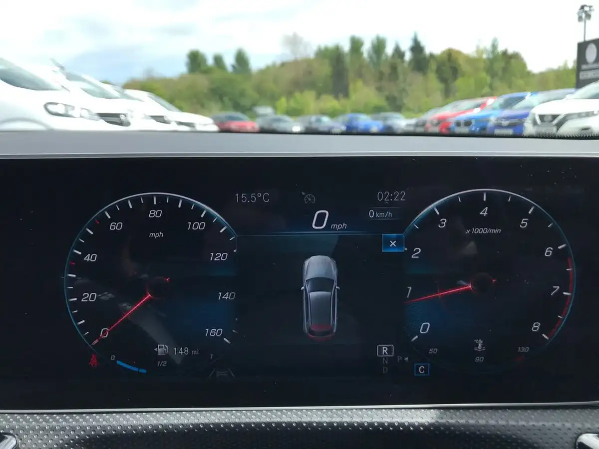 2020-mercedes-benz-a-class-13-a180-amg-line-executive-hatchback-5d-7g-dct-big-24