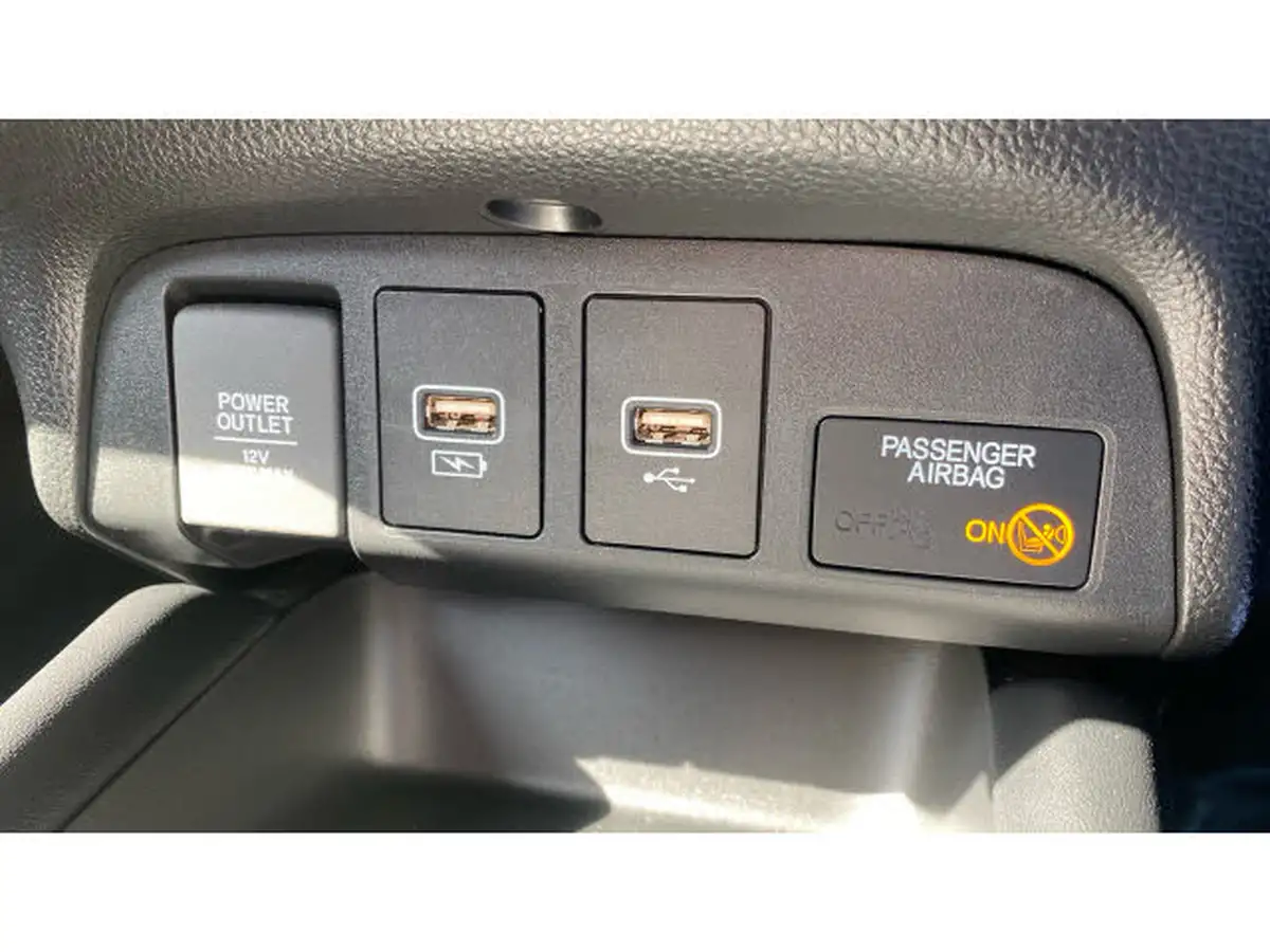 2022-honda-jazz-15-i-mmd-ex-107ps-big-35