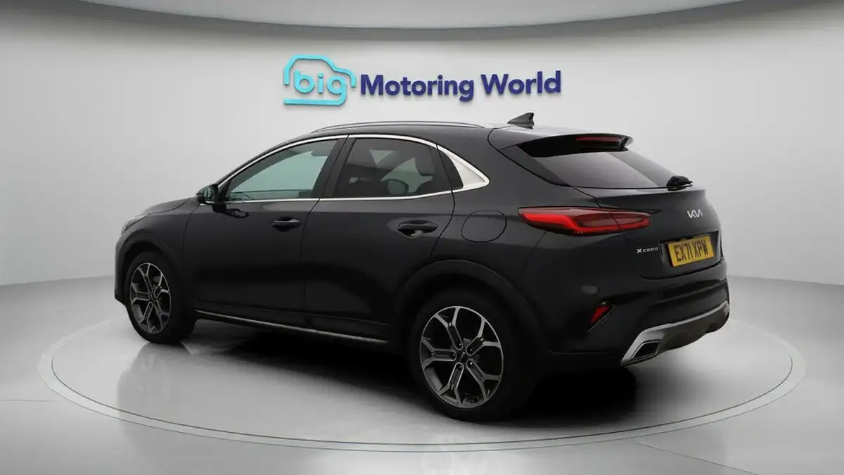 2021-kia-xceed-15-t-gdi-3-big-5