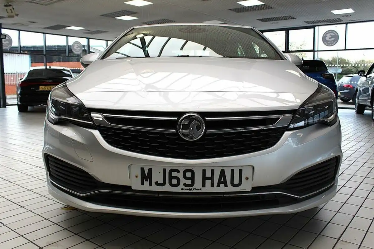 2019-vauxhall-astra-14i-16v-turbo-sri-vx-line-nav-ss-big-4