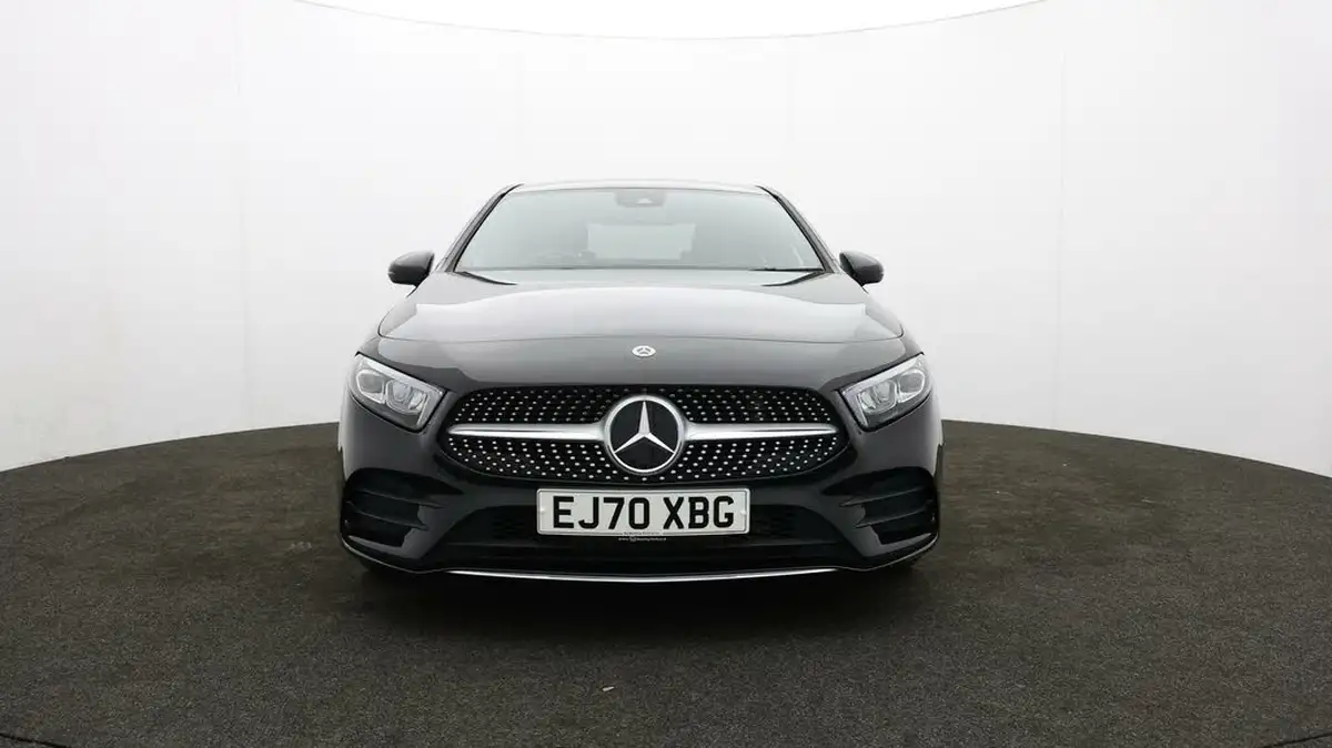 2020-mercedes-benz-a-class-13-a200-amg-line-saloon-4d-7g-dct-big-45