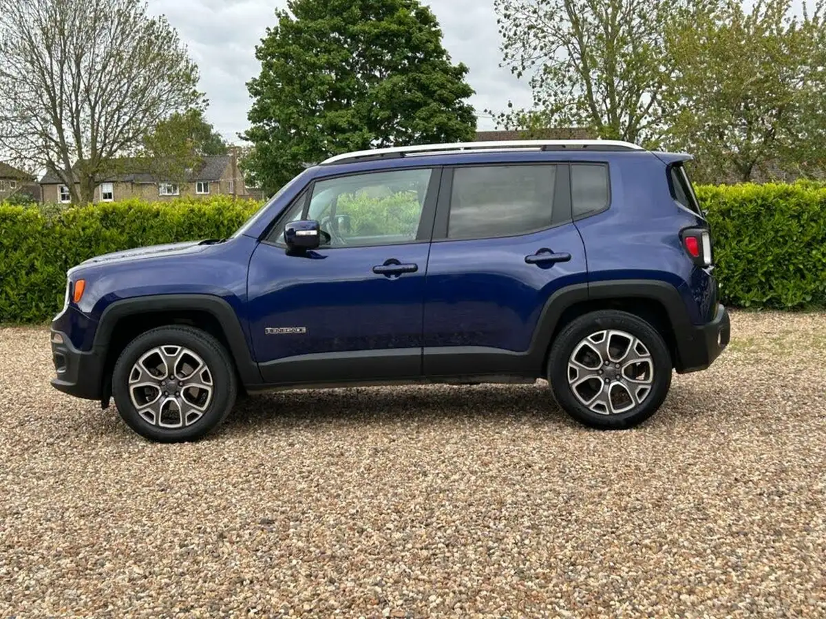 2016-jeep-renegade-20multijet-ii-limited-ss-big-8