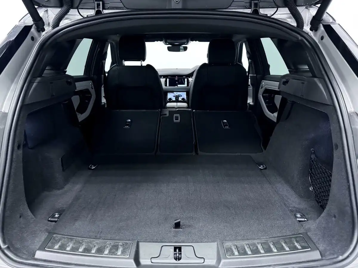 2022-land-rover-range-rover-evoque-15-p300e-r-dynamic-se-big-8