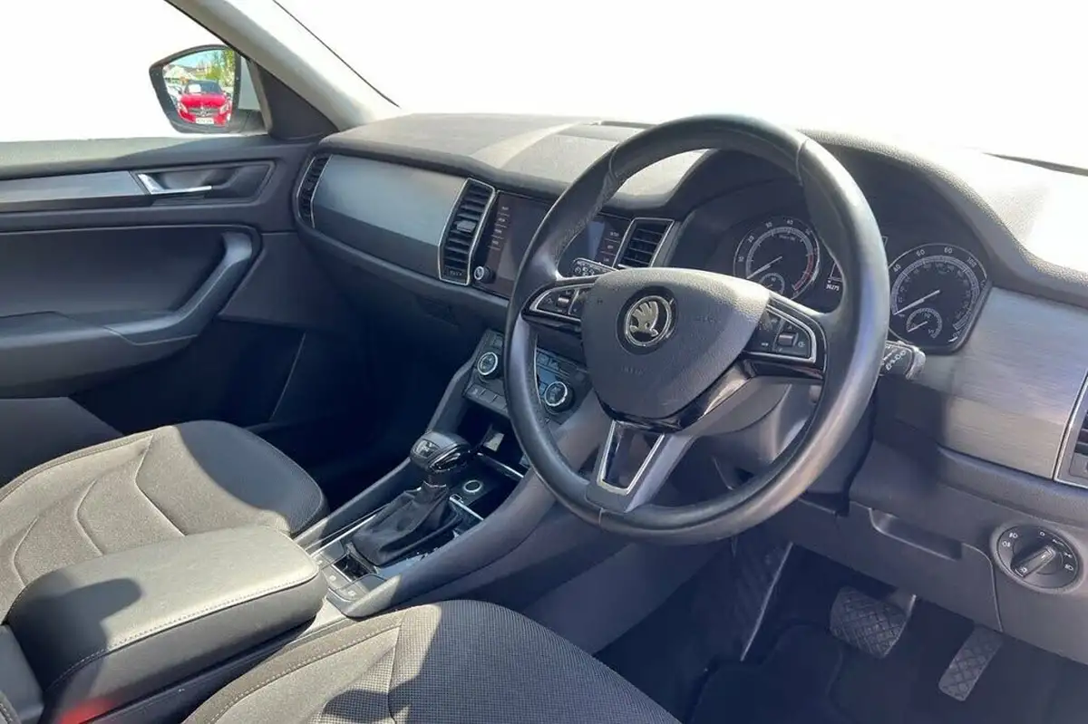2020-skoda-kodiaq-15-tsi-se-5-dsg-big-6