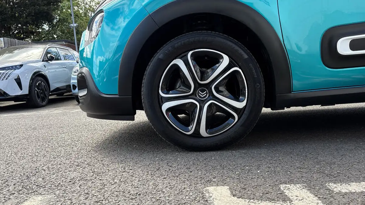 2021-citroen-c3-12-puretech-sense-big-13