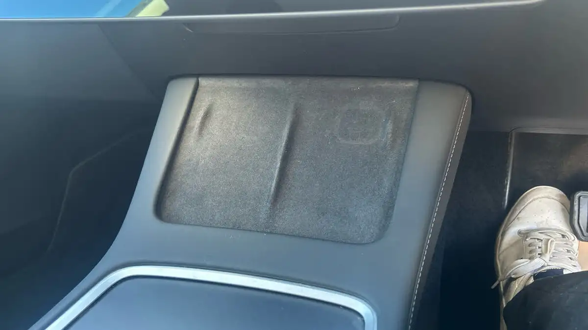 2021-tesla-model-3-e-long-range-awd-big-25