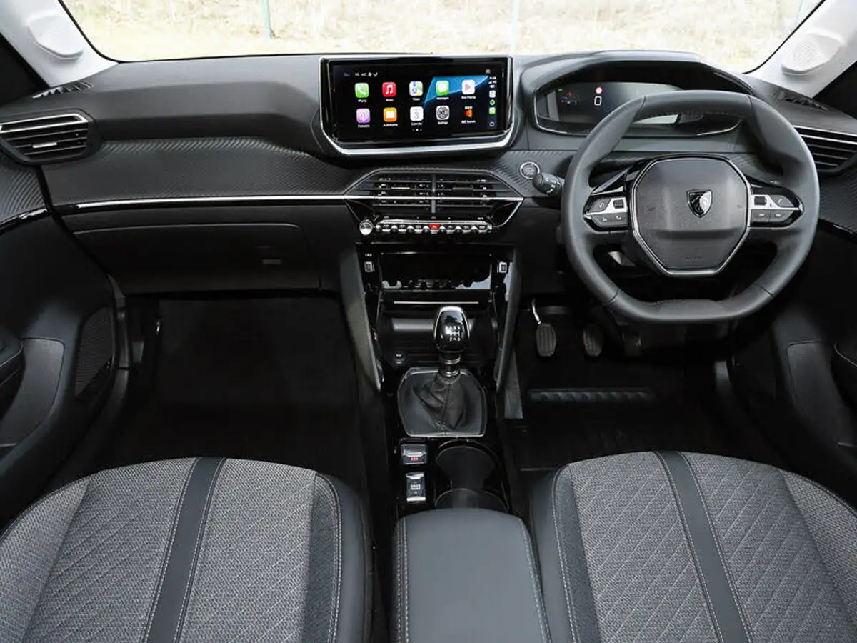 2025-peugeot-208-12-puretech-allure-big-2