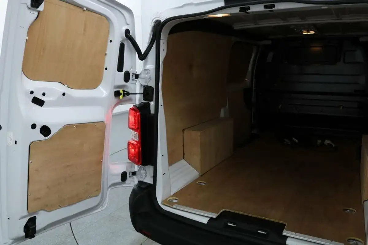 2021-peugeot-expert-e-professional-standard-75kwh-panel-big-15