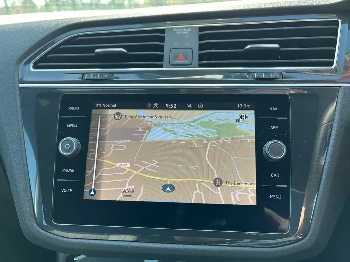 2021-volkswagen-tiguan-20tdi-r-line-150ps-big-20