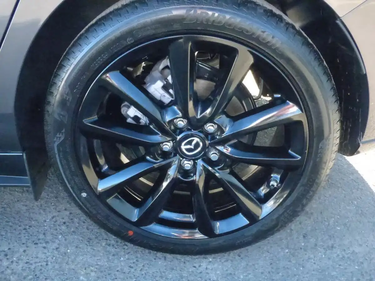 2025-mazda-mazda3-25-e-skyactiv-g-homura-auto-big-5