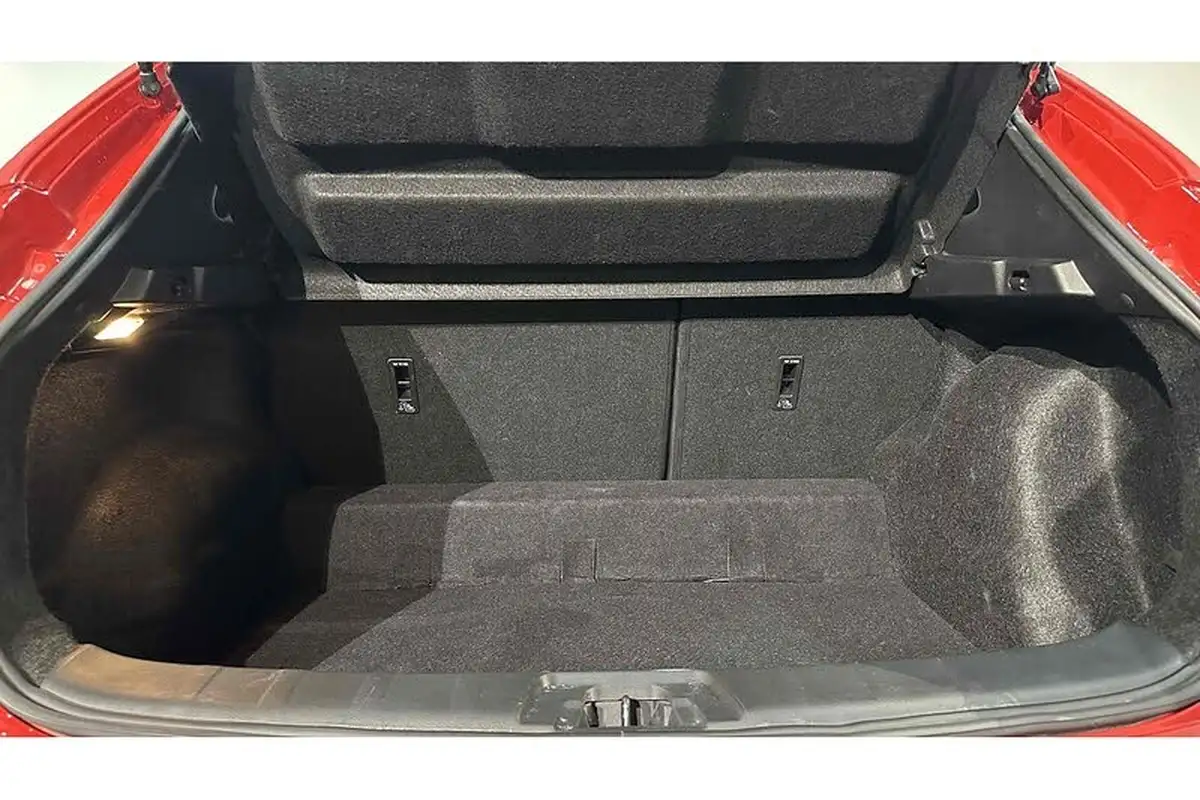 2018-nissan-qashqai-13-dig-t-visia-big-36