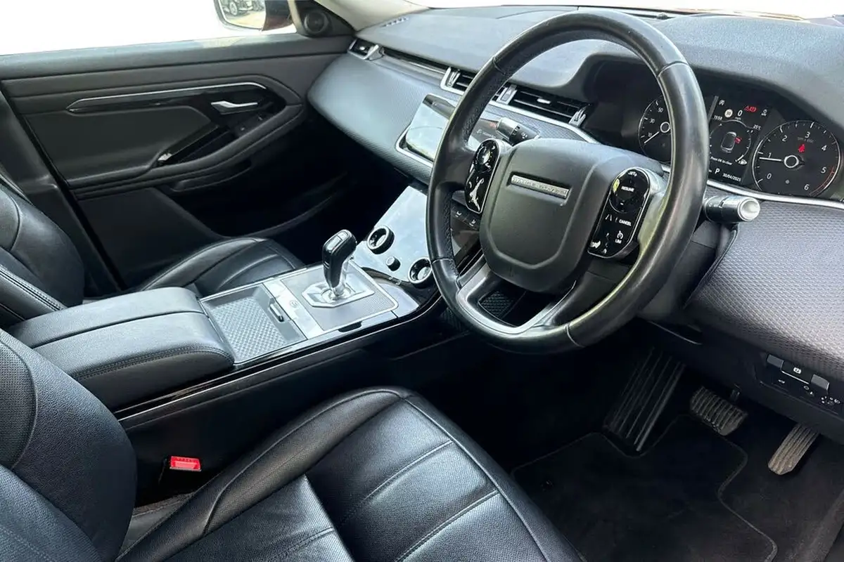 2019-land-rover-range-rover-evoque-20-d180-s-big-9