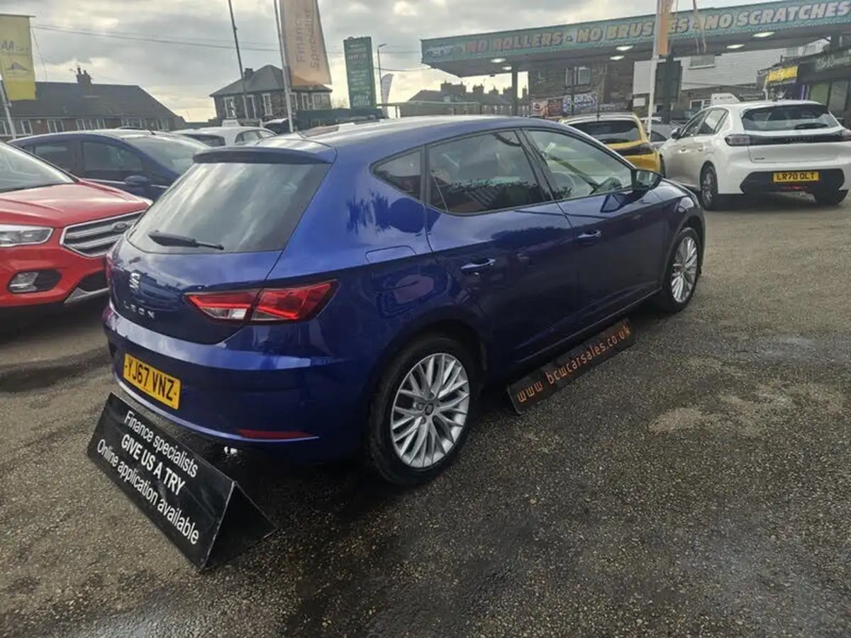 2017-seat-leon-12-tsi-se-dynamic-technology-hatchback-big-9