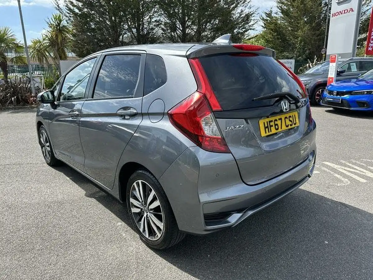 2018-honda-jazz-13-i-vtec-ex-cvt-big-2