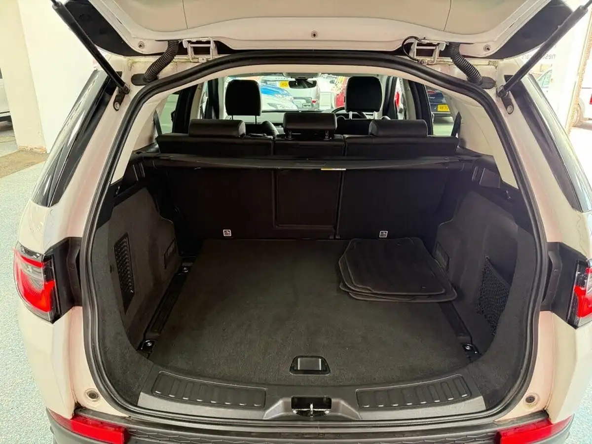 2021-land-rover-discovery-sport-20-d165-s-big-9