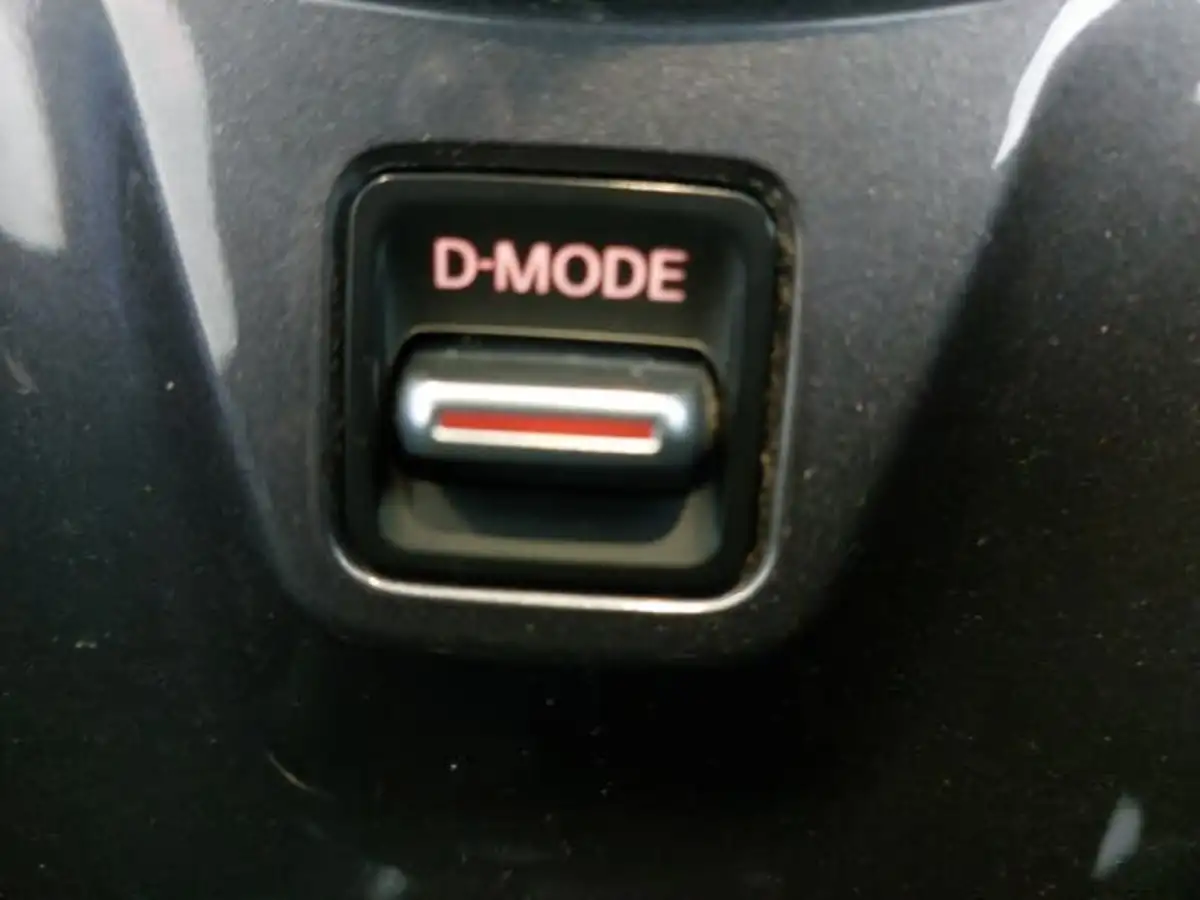2022-nissan-juke-10-dig-t-n-connecta-big-16